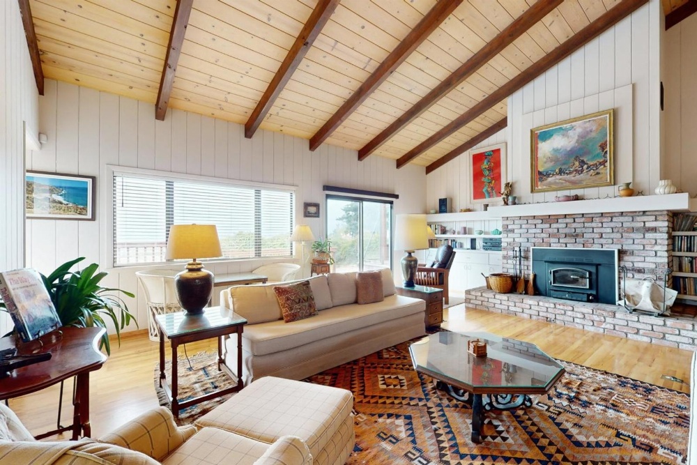 Humboldt Bay Retreat Main image