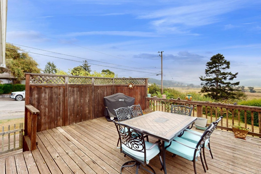 Humboldt Bay Retreat